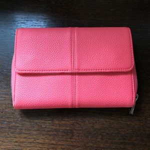 Thirty one wallet